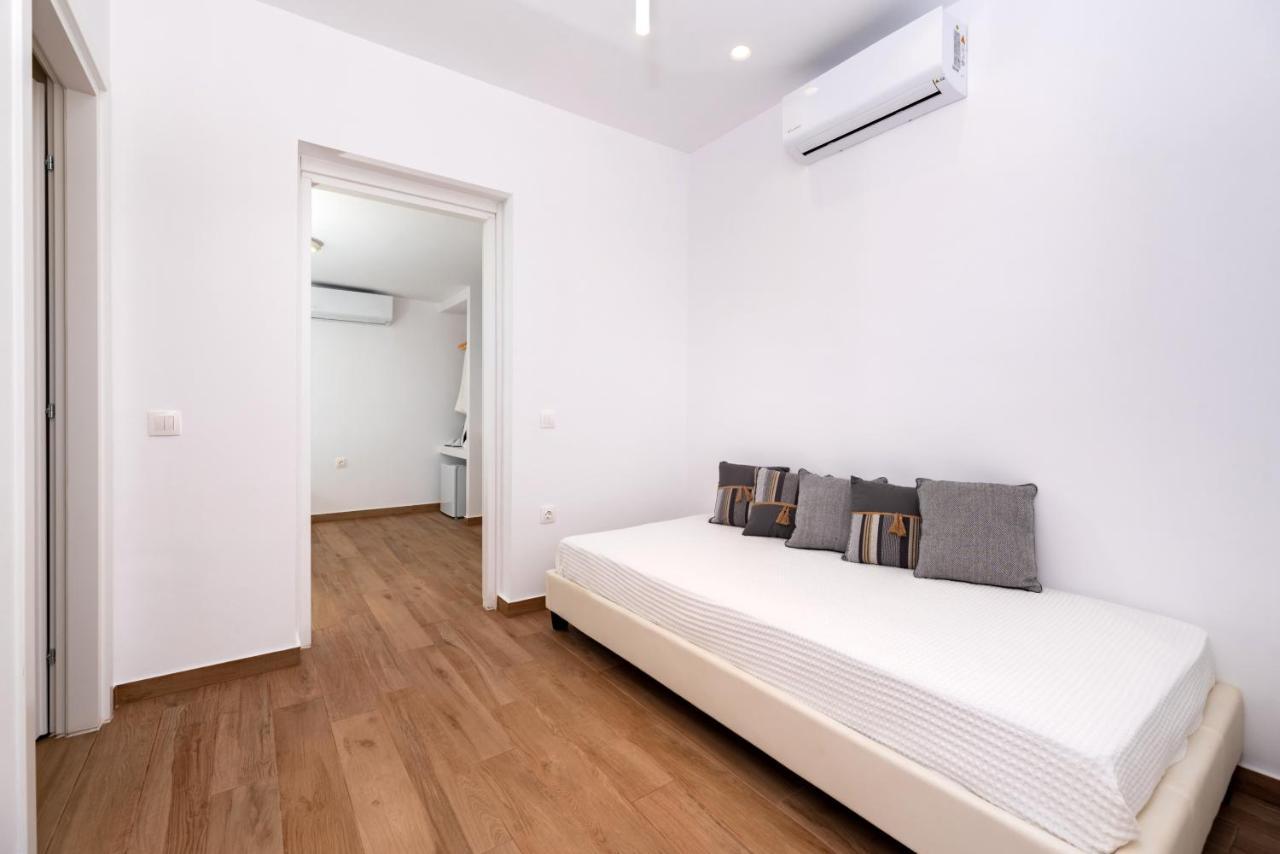 Kasteli Suites 佩里沃罗 外观 照片