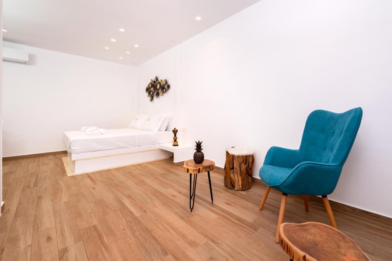Kasteli Suites 佩里沃罗 外观 照片
